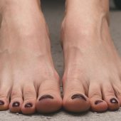 Können hässliche Frauenfüße anziehend sein?