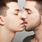 Tipps um schwule Kontakte zu finden